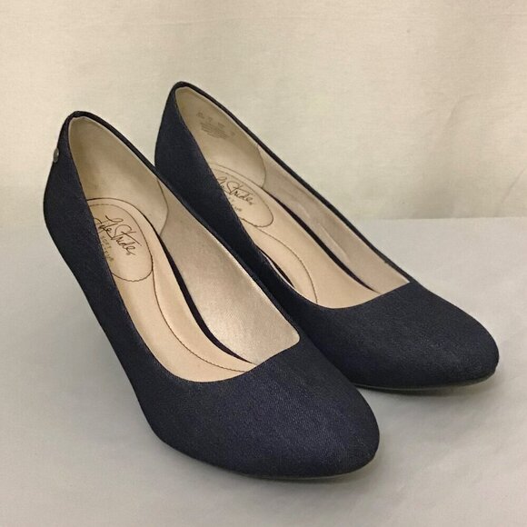 Life Stride 11W Parigi Blue Denim Heels Women’s Pumps Comfort Shoes Wide Width - Picture 10 of 11